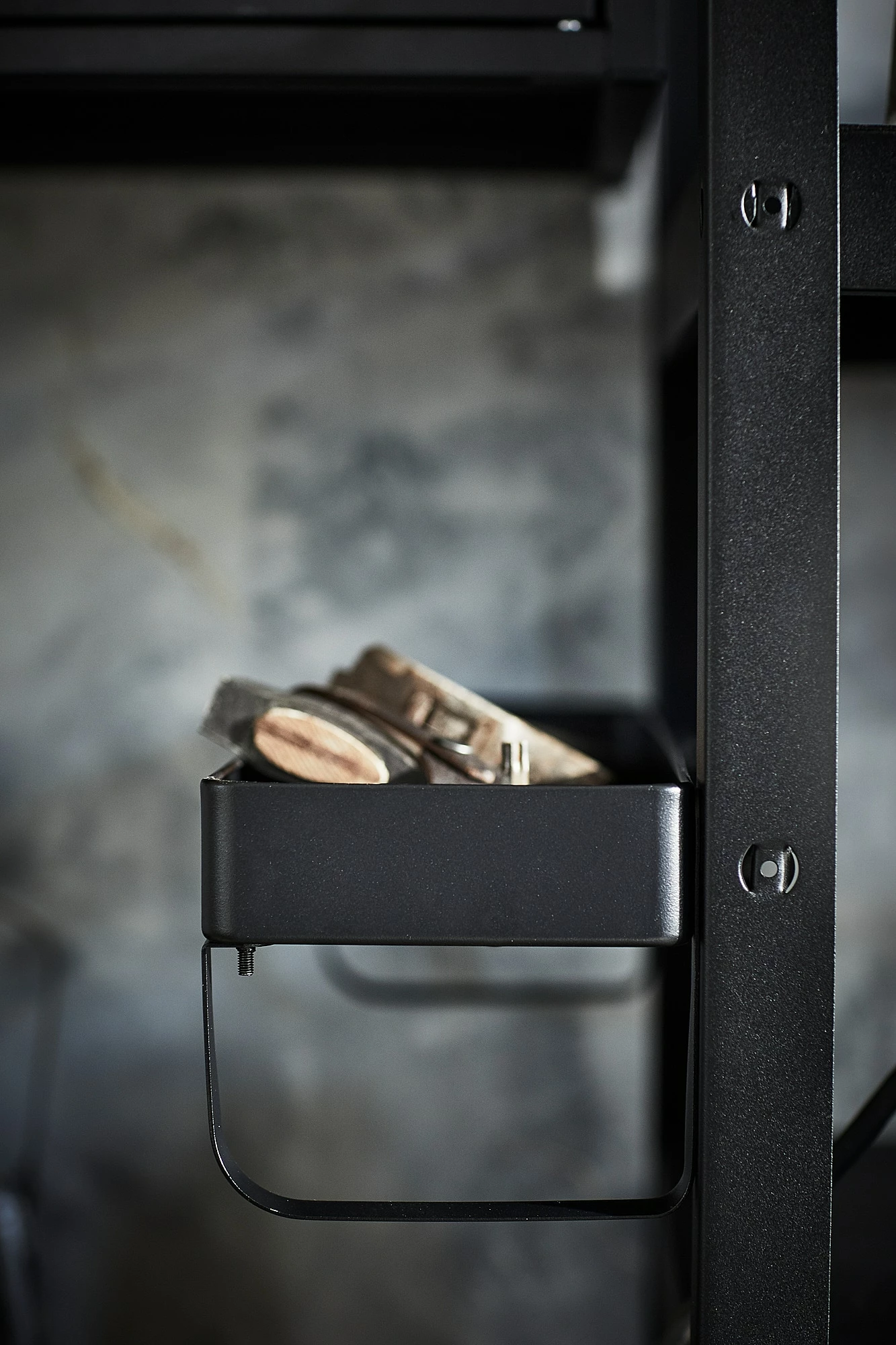 IKEA BROR Shelving Unit Black 33 1/2x15 3/4x74 3/4 " 10 IKEA BROR Shelving Unit Black 33 1/2x15 3/4x74 3/4 " - Image 8