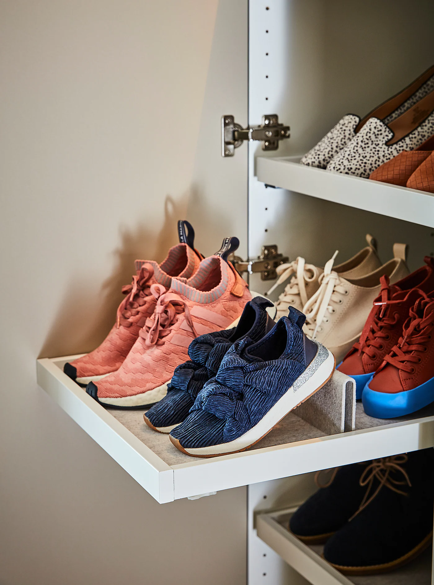 IKEA KOMPLEMENT Shoe Insert For Pullout Tray Light Gray 29 1/2x22 7/8 " 5 IKEA KOMPLEMENT Shoe Insert For Pullout Tray Light Gray 29 1/2x22 7/8 " - Image 3