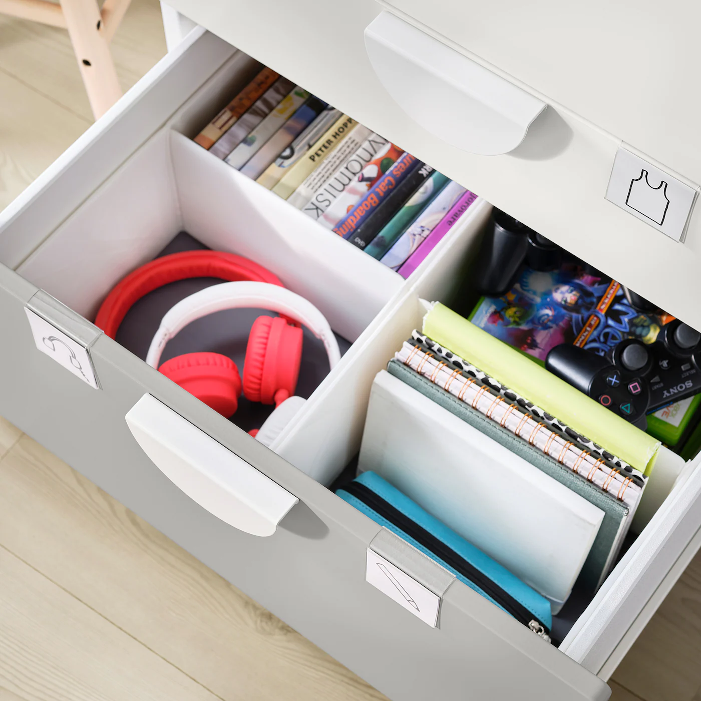 IKEA SMÅSTAD / UPPFÖRA 3drawer Chest White/gray 23 5/8x24 3/4x29 7/8 " 7 IKEA SMÅSTAD / UPPFÖRA 3drawer Chest White/gray 23 5/8x24 3/4x29 7/8 " - Image 5