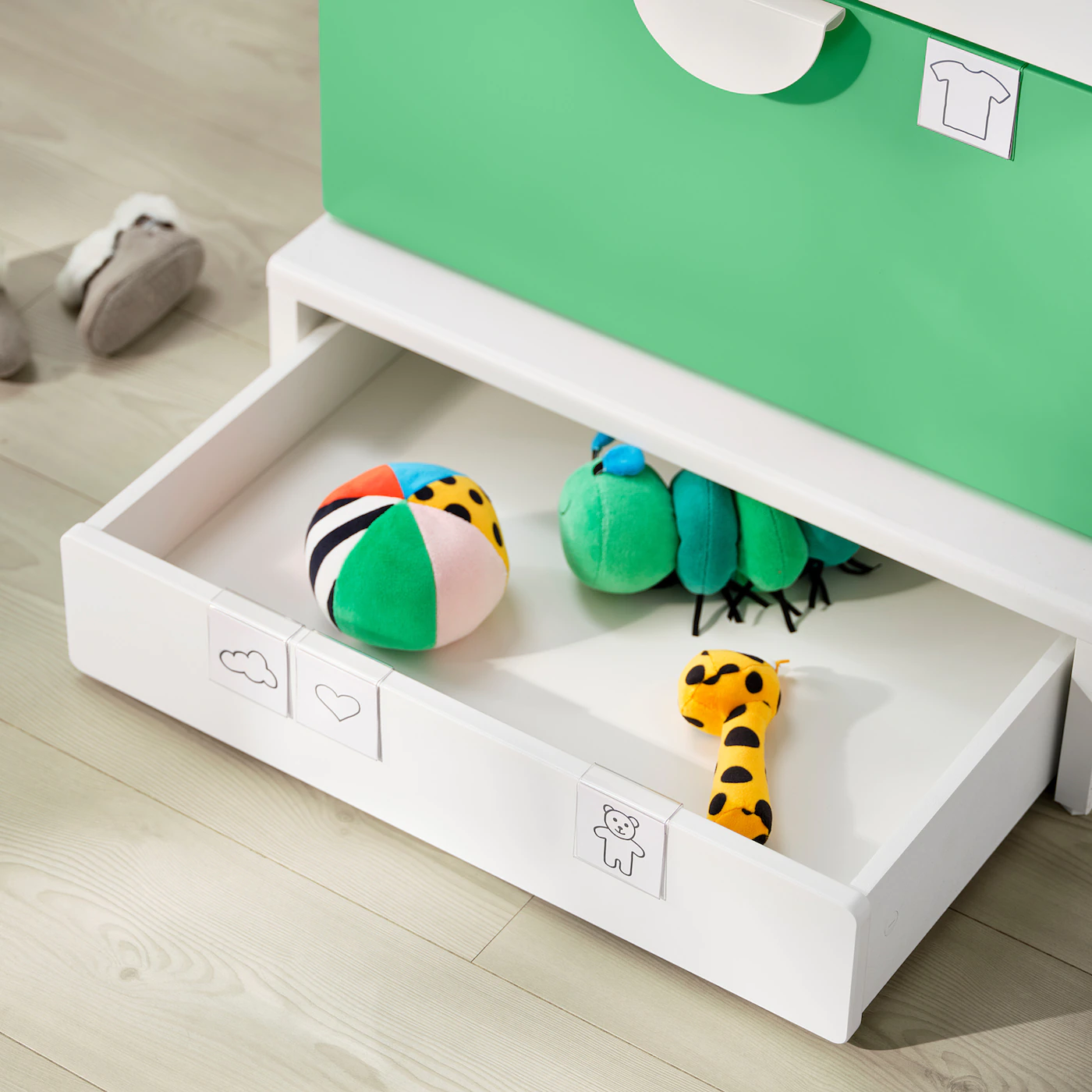 IKEA SMÅSTAD / UPPFÖRA Wardrobe White Green/with 4 Drawers 23 5/8x24 3/4x77 1/8 " 6 IKEA SMÅSTAD / UPPFÖRA Wardrobe White Green/with 4 Drawers 23 5/8x24 3/4x77 1/8 " - Image 4