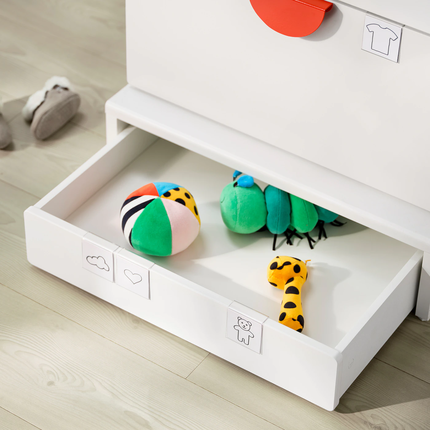 IKEA SMÅSTAD / UPPFÖRA Wardrobe White With Frame/with 3 Drawers 23 5/8x24 3/4x77 1/8 " 7 IKEA SMÅSTAD / UPPFÖRA Wardrobe White With Frame/with 3 Drawers 23 5/8x24 3/4x77 1/8 " - Image 5